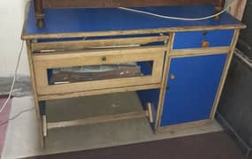 Computer table and Cabinet. 0