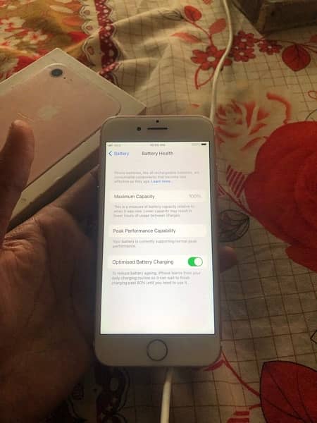 iphone 7 128gb approved with box 1