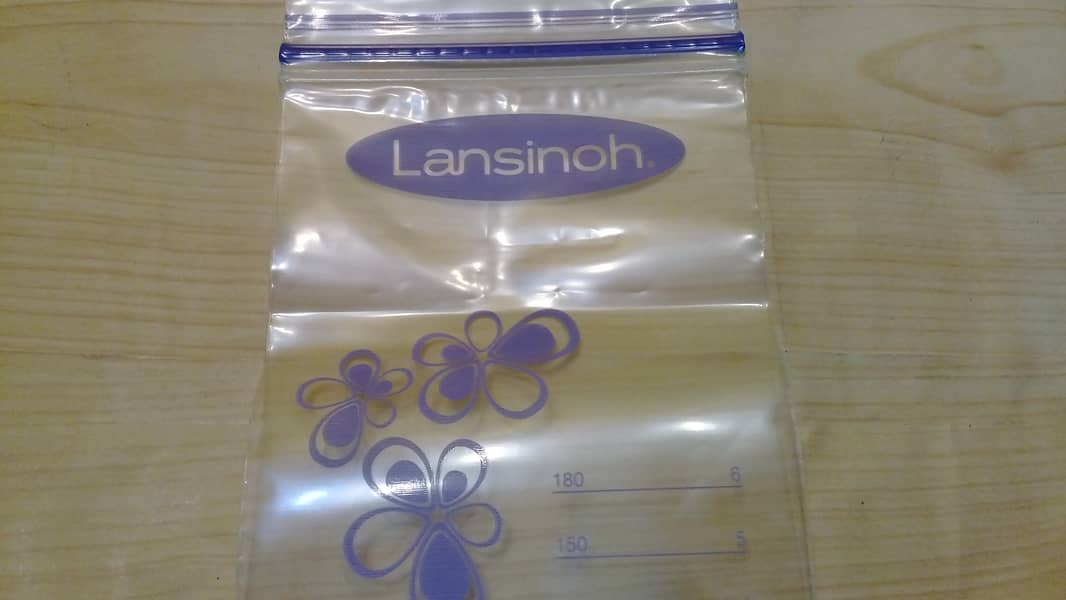 Lansinoh Milk Storage Bags for Baby Feeding 6