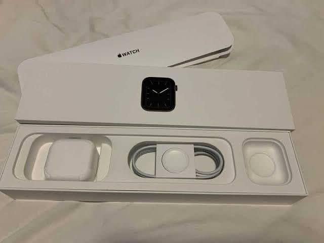 Apple Watch Series 5 44mm 10/10 0