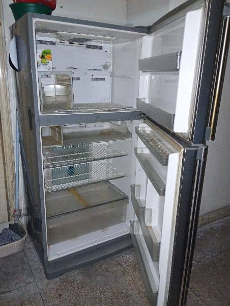 full size hitachi fridge japan 1