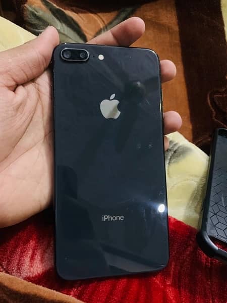 Iphone 8 Plus •Factory Unlocked• 3