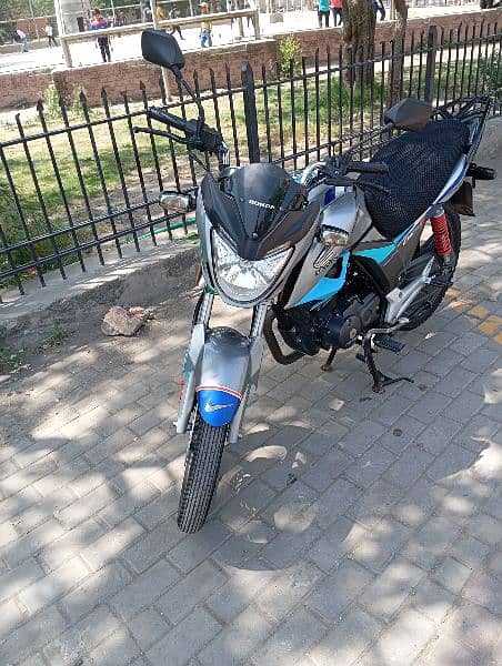 Honda 150 10/10 condition slightly used 0