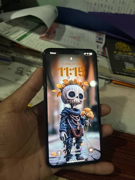 iphone Xs max 512gb Pta approved dual sim physical with box 2