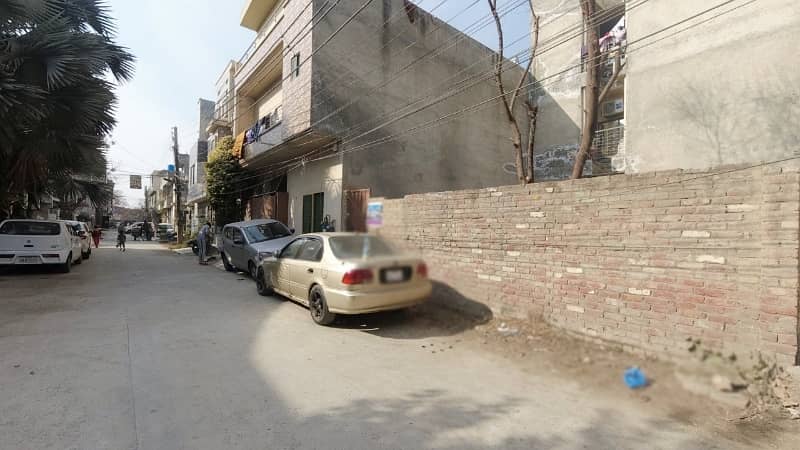 3.5 Marla Plot For Sale In Gulshan Rahman 3