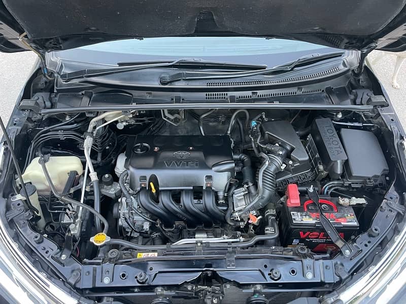 Toyota Corolla GLI 1.3 Automatic 2018 16
