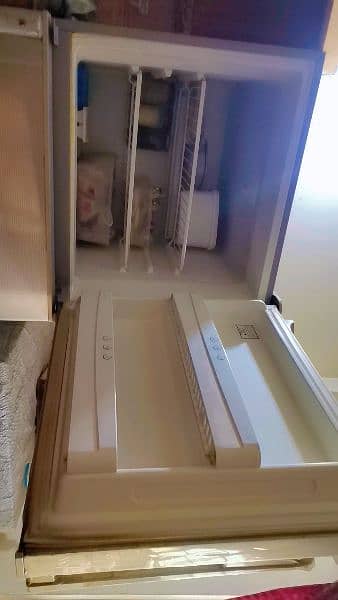 Haier Refrigerator 15 CFT (Cubic Feet) 6