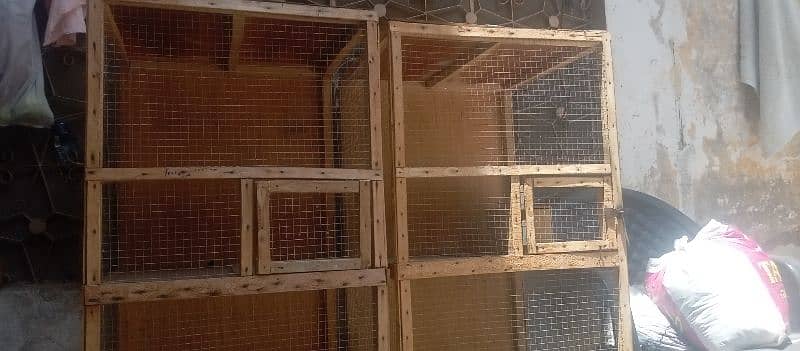 2 Cages for sale 0