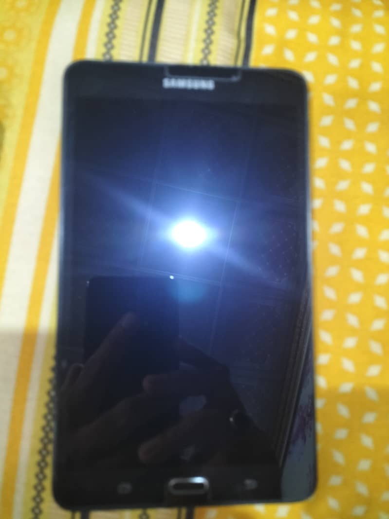 Samsung Galaxy Tab A 8 gb 3