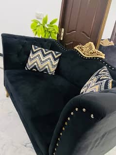 Black 7-Seater Sofa Set - Excellent Condition 0