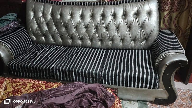 6 siter sofa forsale 0