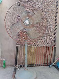 pedestal fan