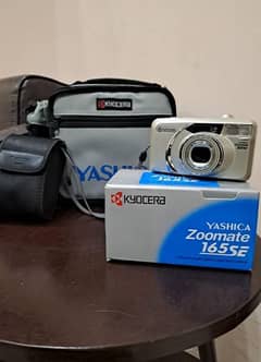 Yashica Zoomate 165 SE