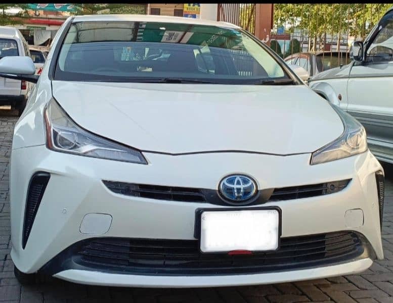 Toyota Prius 2019 1