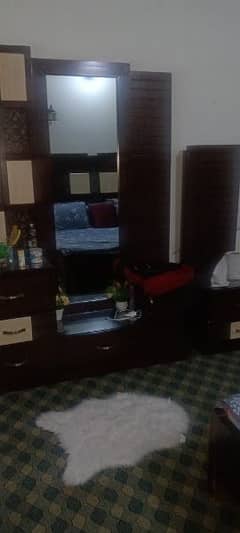 Dressing table and side table for sale.