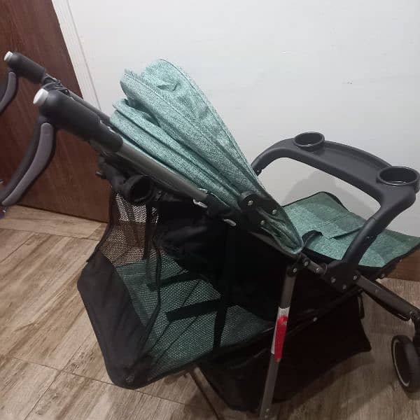 baby imported pram for sale. 4