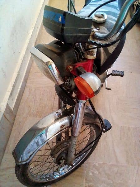 HONDA CD 70 - For Sale 2