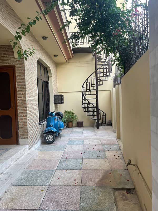 10 Marla Double Storey House For Sale In LalPul Very Near To Canal Road Big Street Beautiful Location 10