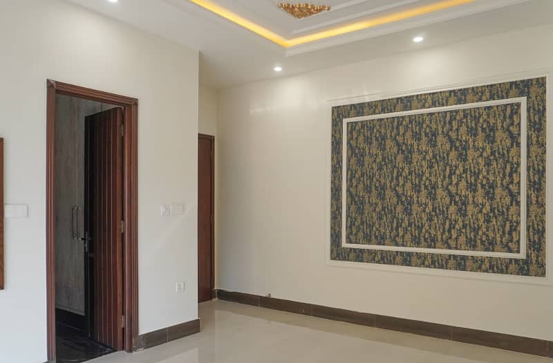 10 Marla New House For SALE In Faisal Town Hot Location 30