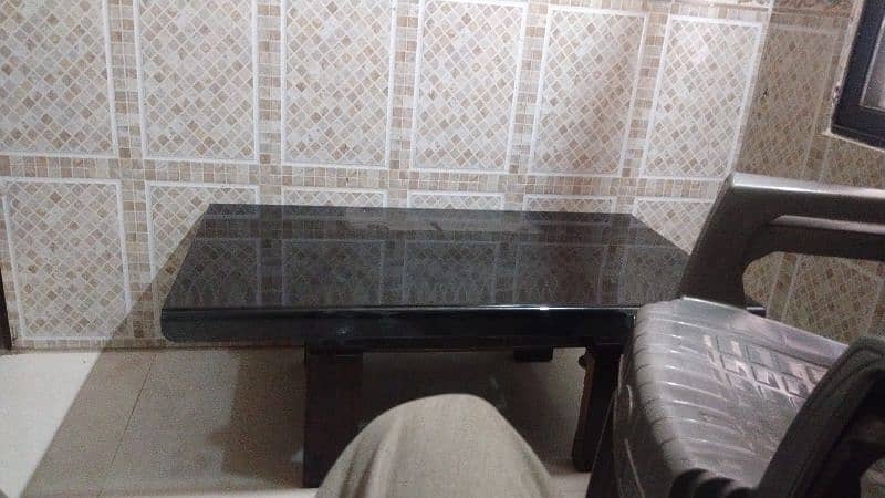 Good Condition Table 10/9 Condition Good Price 0