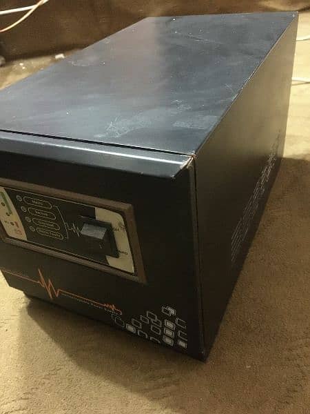 1000 watts UPS for houshold use in good condition 2