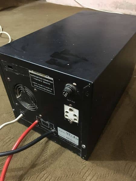 1000 watts UPS for houshold use in good condition 3
