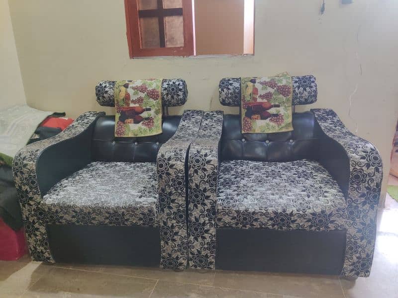 Sofa Set 5 Seater with Blue cover 6