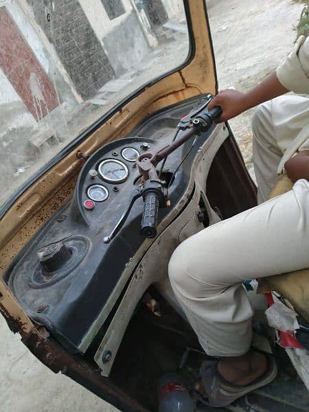 auto rickshaw 3