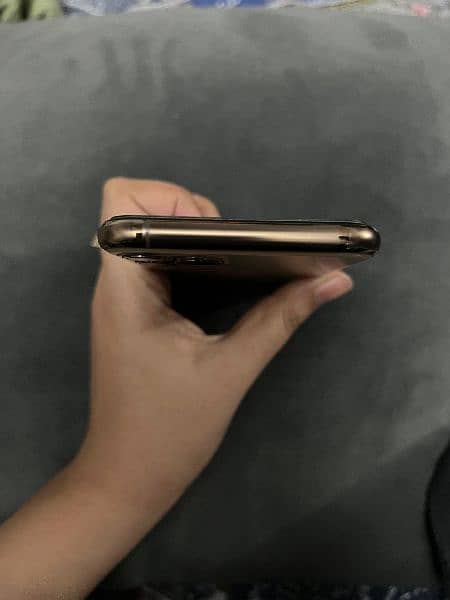 Iphone 11 Pro 256GB Non pta 4