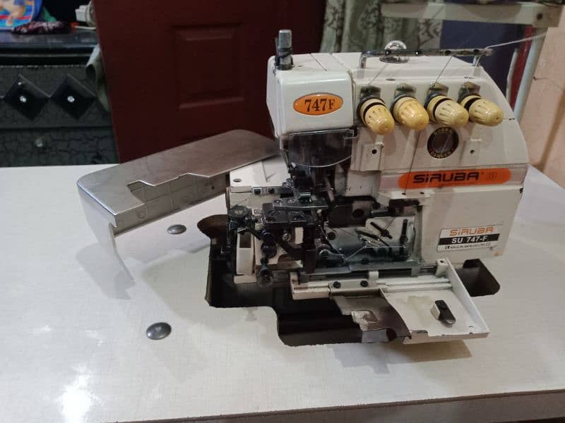 SIRUBA OVER LOCK MACHINE 10/10 CONDITION 4