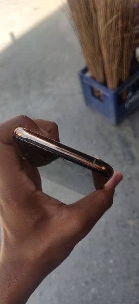 Iphone Xs 256 GB LIFE TIME SIM WORKING 5