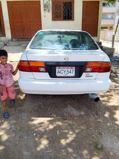 Nissan Sunny model 2000---contact 03323302118 0