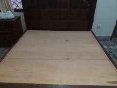 Wooden bed set 0