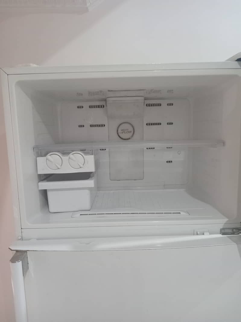 Samsung 546Ltr Refrigerator 4