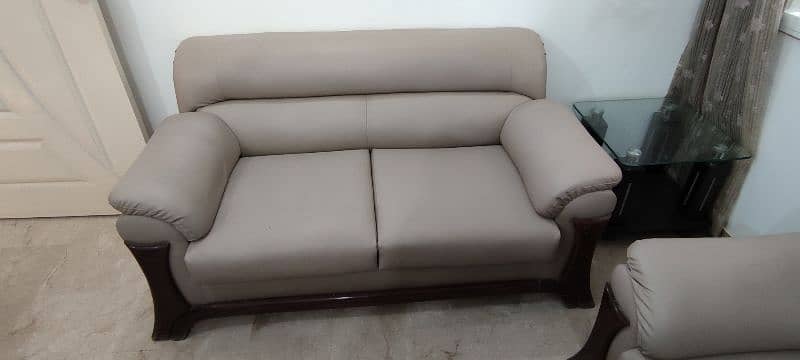 7 Seater Leather Sofa Set 1