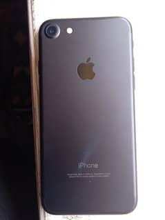 iphone 7 not even a single starch fully new condition