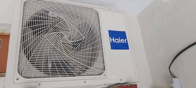 HAIER CHILLER IN NEW CONDITION 1