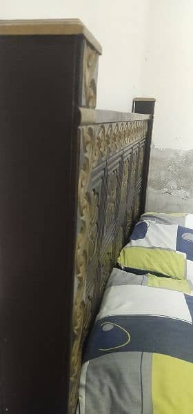 Wooden Bed set with side tables 4