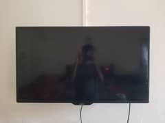 42" inch LED TV with wall mount