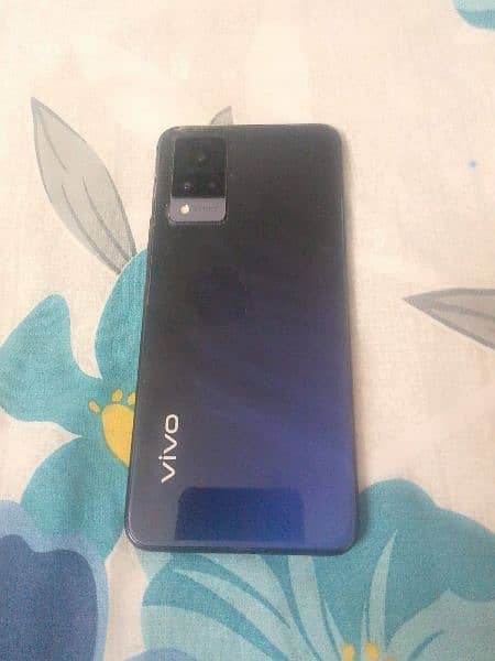 Vivo V21 0