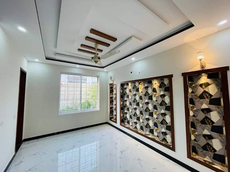 Stunning And Affordable House Available For Sale In Central Park - Block A 4
