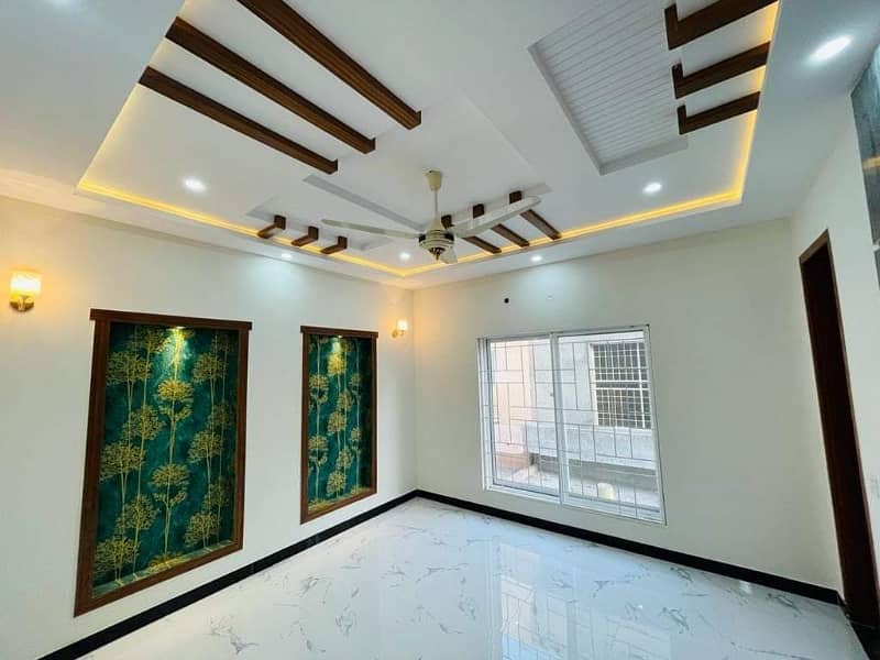 Stunning And Affordable House Available For Sale In Central Park - Block A 7