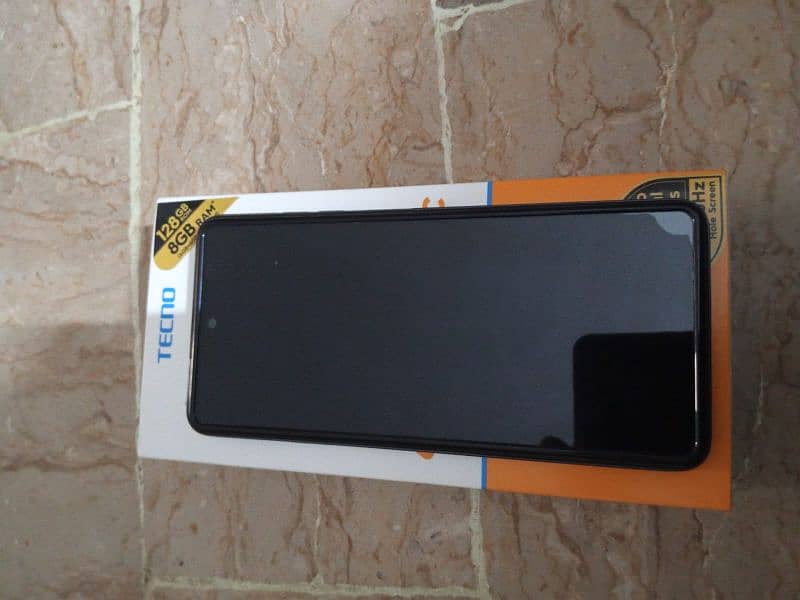 Tecno spark 20 c 4+4 128 gb 7