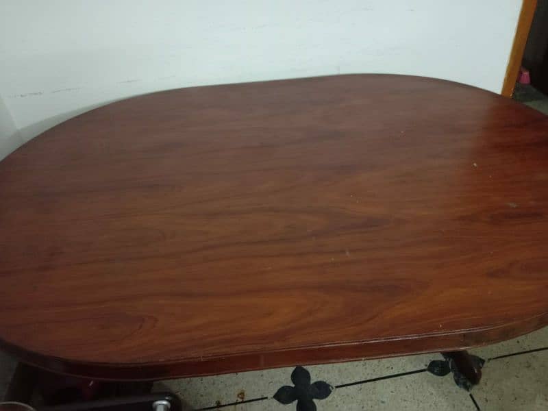 Ovel Dining table 2