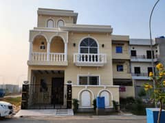 5 Marla Luxury House For Sale In Etihad Town Phase 1, Block E, Lahore