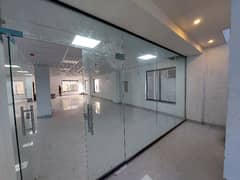 1 Kanal Brand New Ground Floor Commercial Complete Offices For Rent Main Boulevard Emporium Mall 0