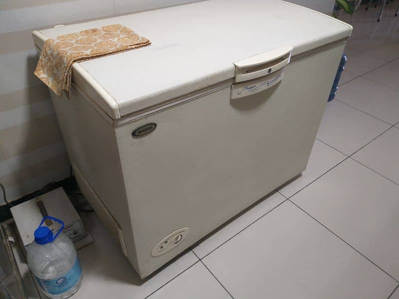 freezer for sale 0