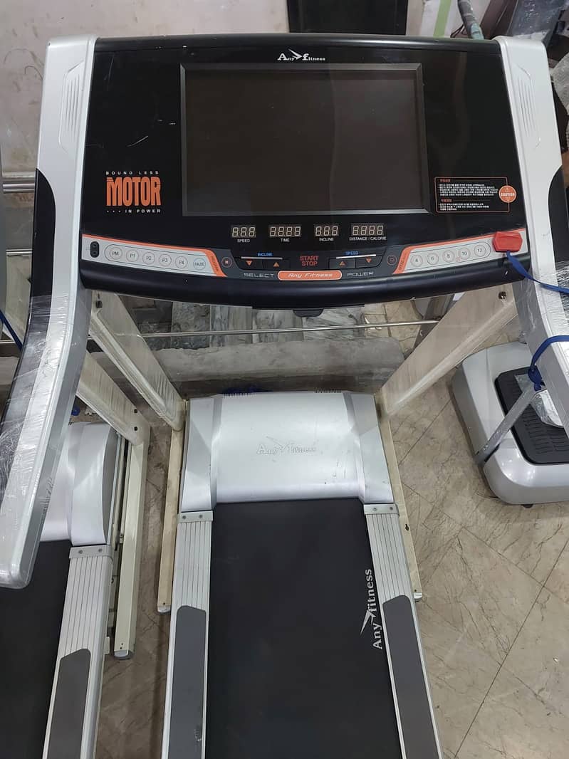 Electric Treadmill - Gym & Fitness for sale / Running machine for sale 9