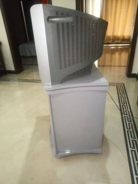 Sony TV with TV stand 4