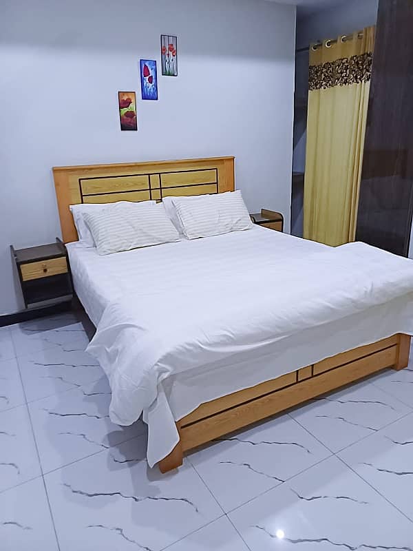 2 Bed Fully Furnished Flat Bahira Town Rawalpindi Phase - 8 4